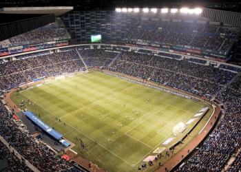 La Comisión Disciplinaria impone un aviso de veto al Club Puebla