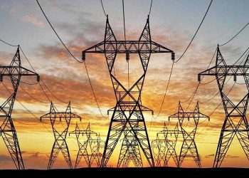 Si reforma eléctrica no garantiza energías limpias inversionistas se irán, advierte Diego Sinhue