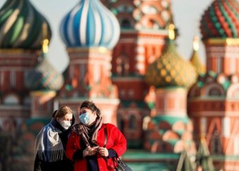 Rusia registra nuevo máximo de contagios diarios de COVID