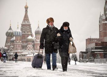 Rusia registró menos de 16,000 contagios de COVID 19 por primera vez desde junio