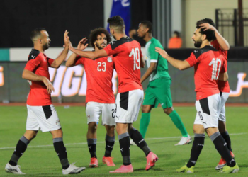 Salah resucita a Egipto con polémica en la Copa de África