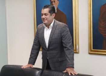 Sergio Gutiérrez Luna destaca el Parlamento Abierto para analizar la propuesta de reforma a la industria eléctrica
