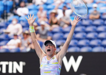 Swiatek-Collins, primeras semifinales del Abierto de Australia