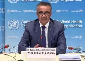 OMS insiste en que no se debe subestimar el daño que causa ómicron