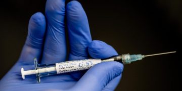 Moderna espera desarrollar vacuna conjunta para gripe y COVID 19