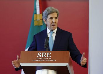 México y EU acuerdan formar un grupo de trabajo sobre la generación de energías limpias