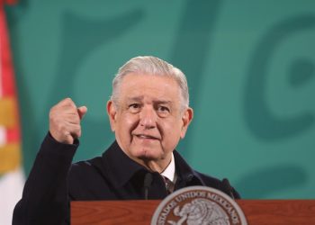 López Obrador agradece a embajador de EU apoyar una reforma energética