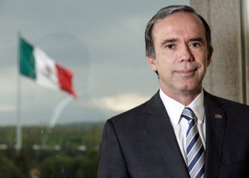 Quiero contribuir a una mejor IP y un mejor México: Bosco de la Vega