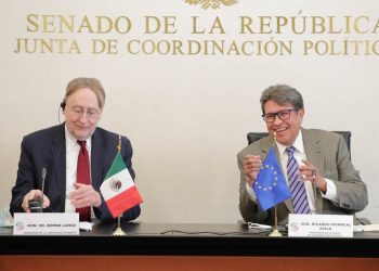 Recibe Monreal a delegación de la Unión Europea