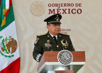 Reafirman las Fuerzas Armadas su lealtad inquebrantable al presidente López Obrador