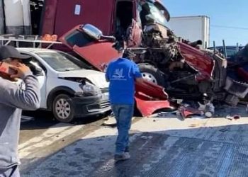 Carambola en el Paso Exprés de Cuernavaca deja varios heridos