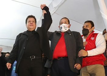 Ricardo Aldana gana elecciones en el sindicato de Pemex