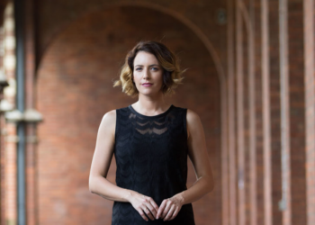 Alondra de la Parra dirigirá la Orquesta Sinfónica de Barcelona