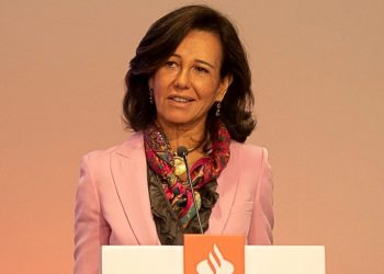 Santander confirma interés de participar en proceso de compra de Banamex