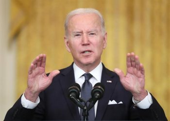 Biden promete que G7 impondrá sanciones “devastadoras” a Rusia