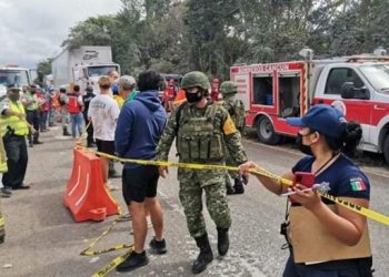 Accidente carretero en Cancún deja al menos ocho muertos