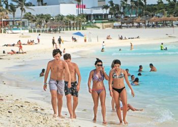 Ingreso de divisas por visitantes internacionales supera los 19 mmdd en 2021: Miguel Torruco