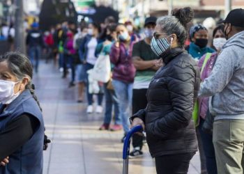 Chile registra su cifra más alta de muertos por COVID desde 2020