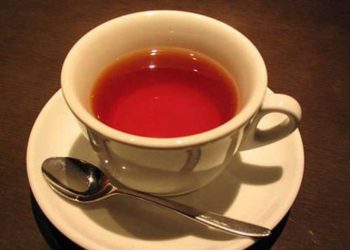 Infusión de cuachalalate y chupandilla para aliviar la colitis, dicen UNAM e IPN