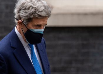 John Kerry arriba a Palacio Nacional para sostener encuentro con López Obrador