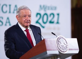 Menos fallecidos por confianza en la vacuna: AMLO