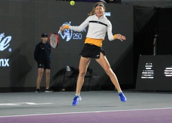 Marie Bouzkova termina con reinado de Sara Sorribes