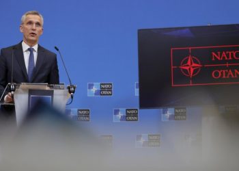 OTAN lleva a cabo sesión de emergencia ante inicio de invasión rusa en Ucrania