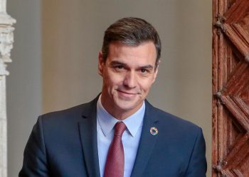 Sánchez acude a cumbre UE sobre Ucrania