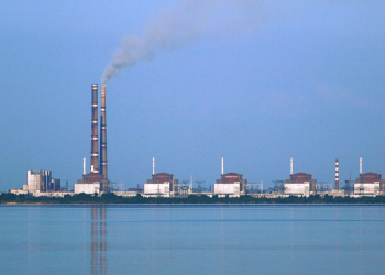 Fuerzas militares rusas se acercan a la planta nuclear de Zaporizhzhia