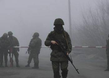 Ucrania exige una reunión con Rusia sobre su actividad militar en la frontera