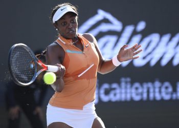 Sloane Stephens cumple ante Paquet y accede a cuartos de final en Zapopan