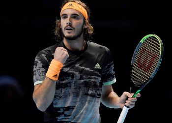 Tsitsipas reacciona a tiempo y llega a la final de Rotterdam