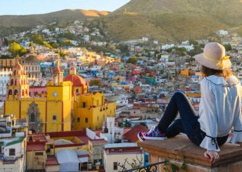 Generará 35 mil mdp el consumo turístico durante el primer fin de semana largo del año: SECTUR