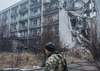 Ucrania contabiliza 352 civiles muertos desde el inicio de la guerra