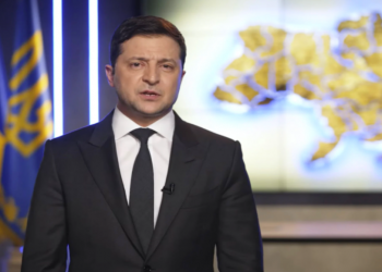 Presidente de Ucrania ordena la movilización de todas las personas en edad de servir en el Ejército