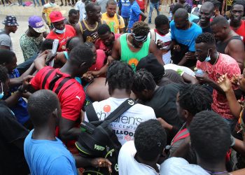 Migrantes organizan marcha ante visita de López Obrador a la frontera sur