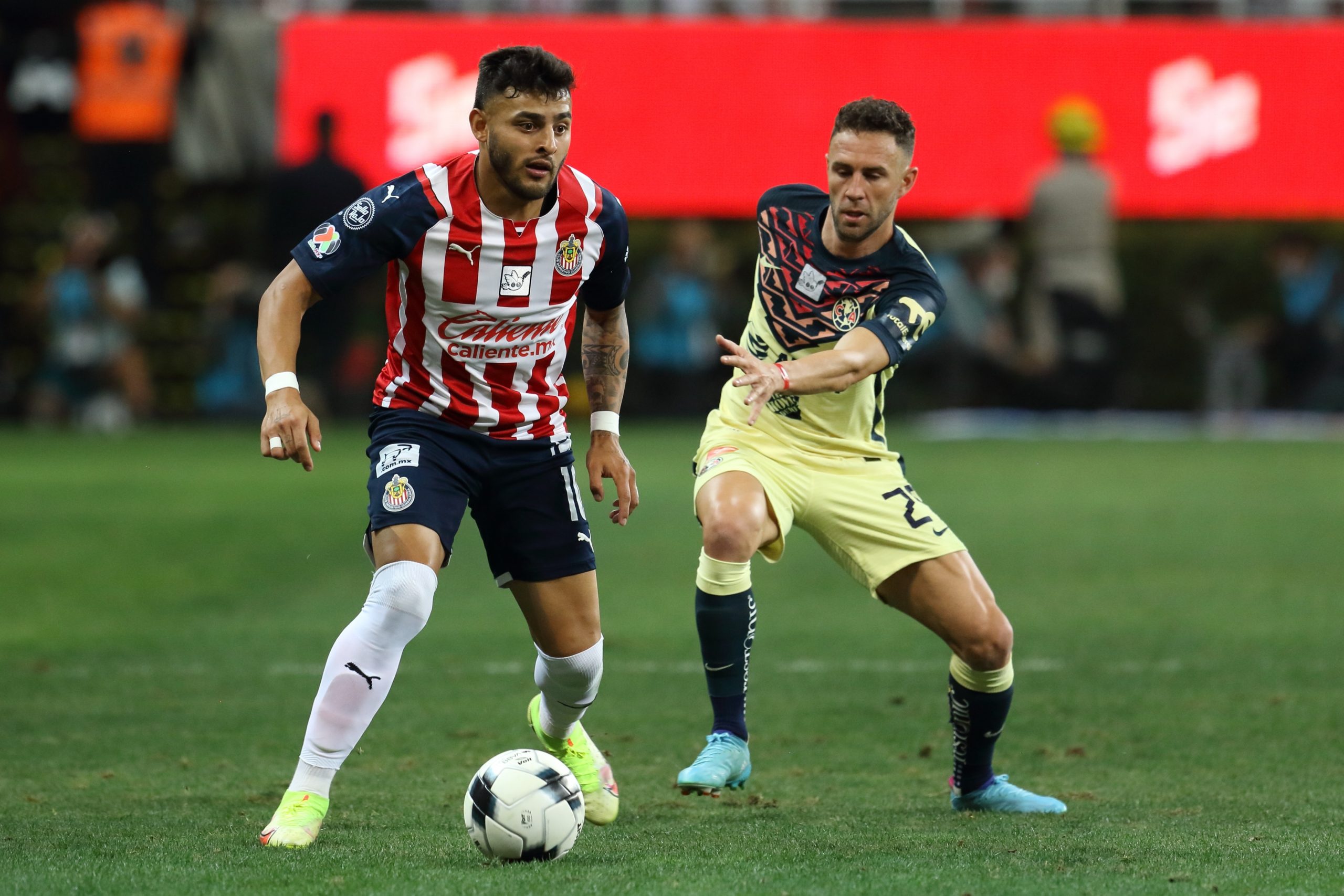 Clásico sin color ni fuera ni adentro de la cancha - Enfoque Noticias