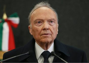 AMLO confía en el fiscal Alejando Gertz Manero