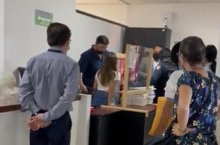 México busca evitar salida de niñas hacia Israel tras denuncia de cineastas