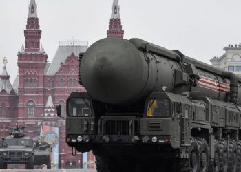 Alarmante la decisión de Rusia de activar su fuerza nuclear para la defensa