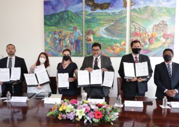 El TEPJF y el INE celebran pacto en Durango para relevo de gubernatura