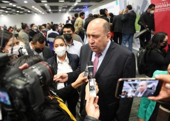 Oposición acepta que haya nueva redacción en Reforma Eléctrica