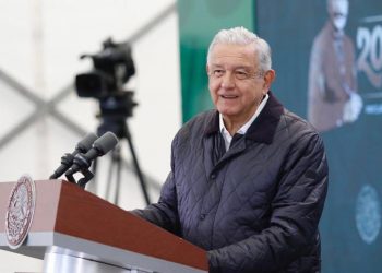 Descarta AMLO pérdidas millonarias por aprobación de reforma eléctrica