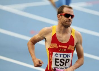 Un centenar de deportistas firman un manifiesto en favor de la paz