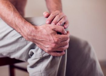 Científicos hallan un tratamiento para frenar la artritis con calor