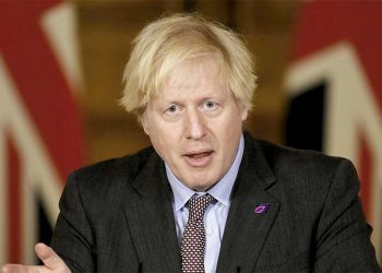 Asegura Boris Johnson que Putin ha cometido crímenes de guerra en Ucrania