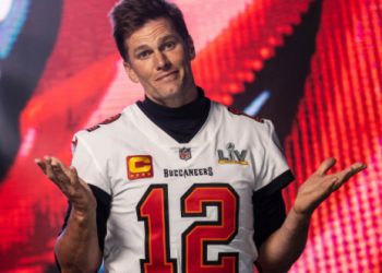 Tom Brady anuncia que seguirá jugando con los Bucaneros de Tampa Bay