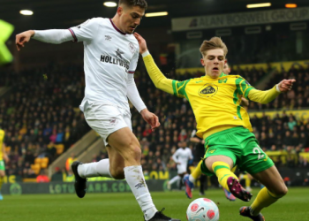 Con triplete de Ivan Toney, el Brentford gana al Norwich City