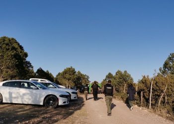 Aseguran armas y 2 mdp en cateo a propiedad del exgobernador de Nuevo León, Jaime Rodríguez