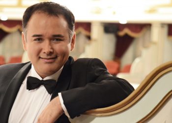 Javier Camarena apuesta por la esperanza del arte en tiempos adversos